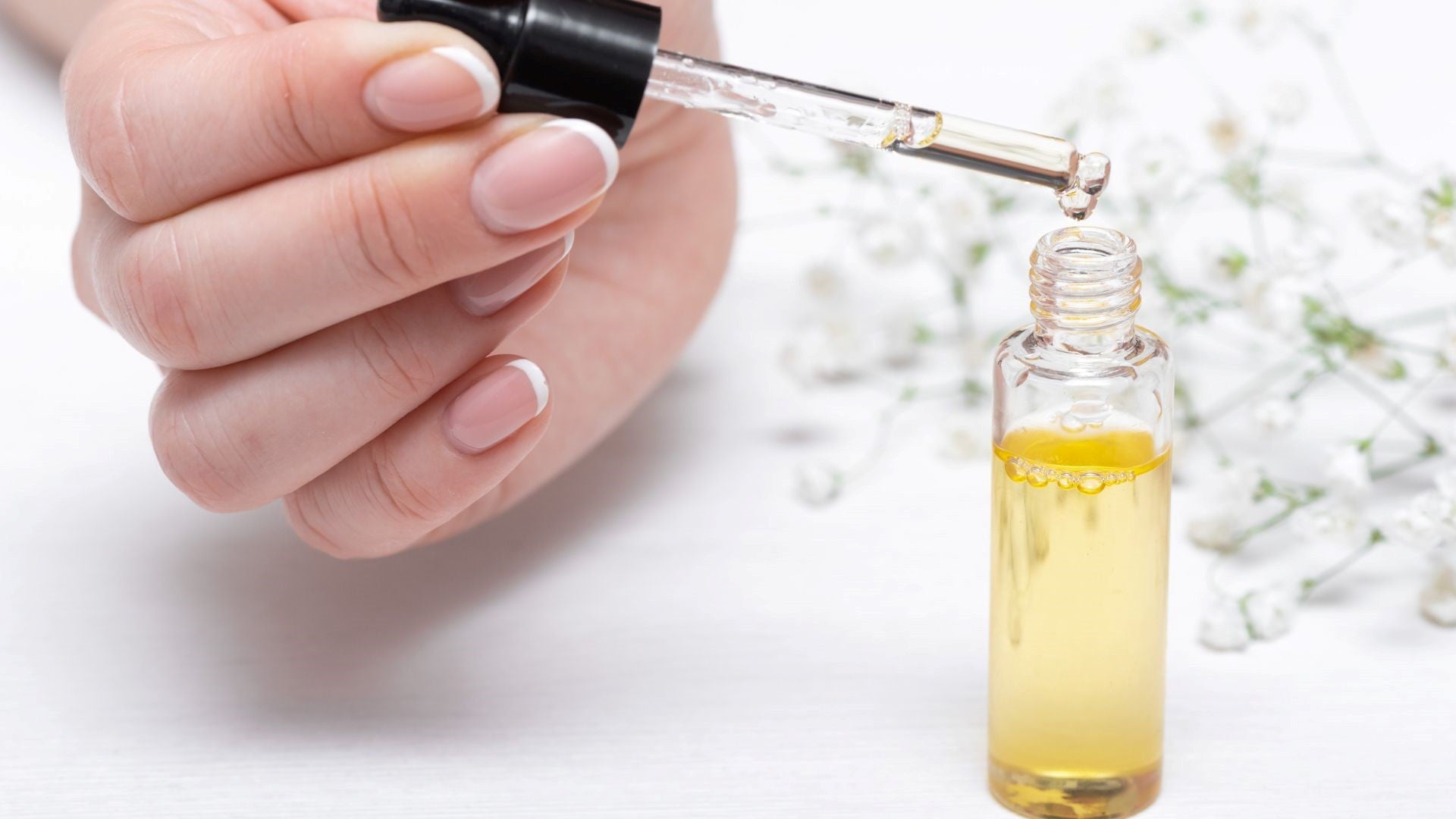 Uleiul pentru cuticule