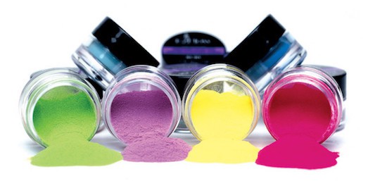 Pudra acrilică – modalități de utilizare